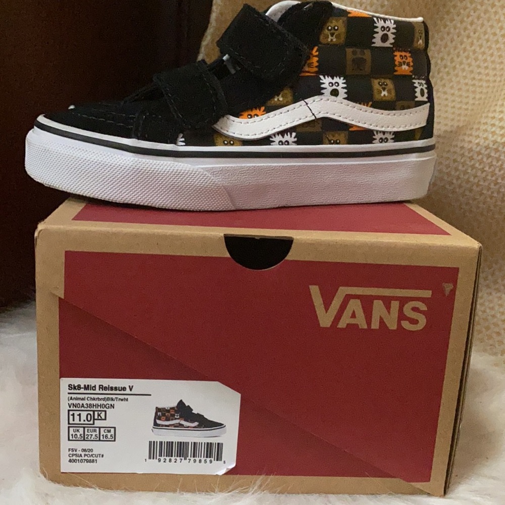 Vans - Picture 8 of 8